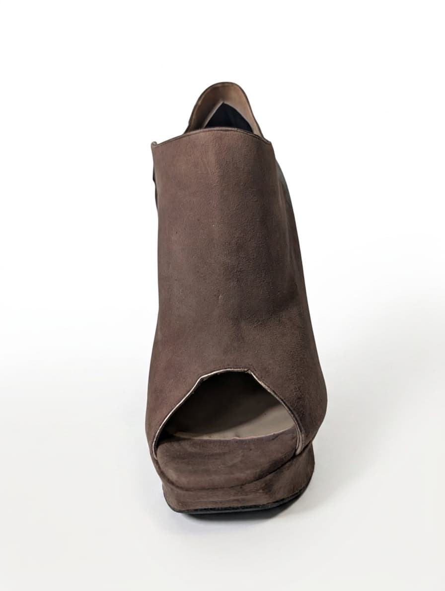 Nicholas Kirkwood Taupe Suede & Metallic Peep Toe Platform Booties - EU 38.5 — photo 2 of 9