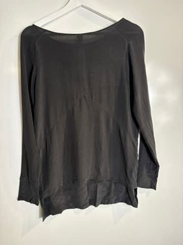 Nicholas Long Sleeve Top 100% Silk Black AUS 6 — photo 1 of 6