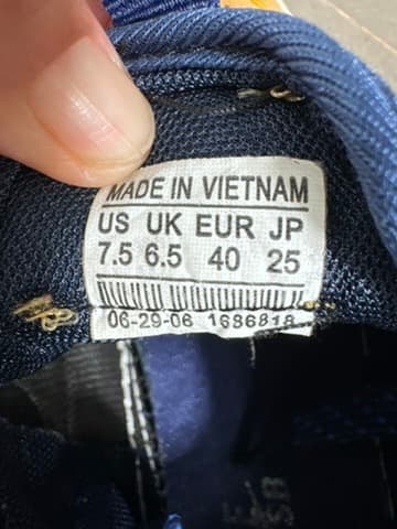 Nike SB Dunk Low Pro - Wheat/Navy Men's US 7.5 — photo 8 of 8