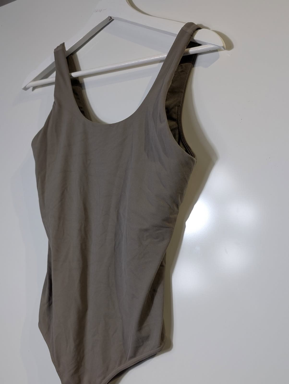 Nimble Activewear Scoop Neck Bodysuit Taupe Size M — photo 2 of 5