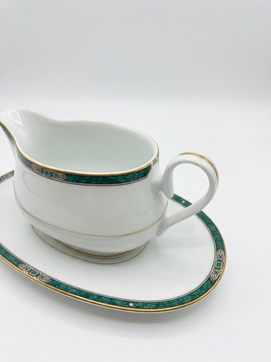 Noritake Legendary 4139 Gravy Boat with Attached Underplate — photo 1 of 3