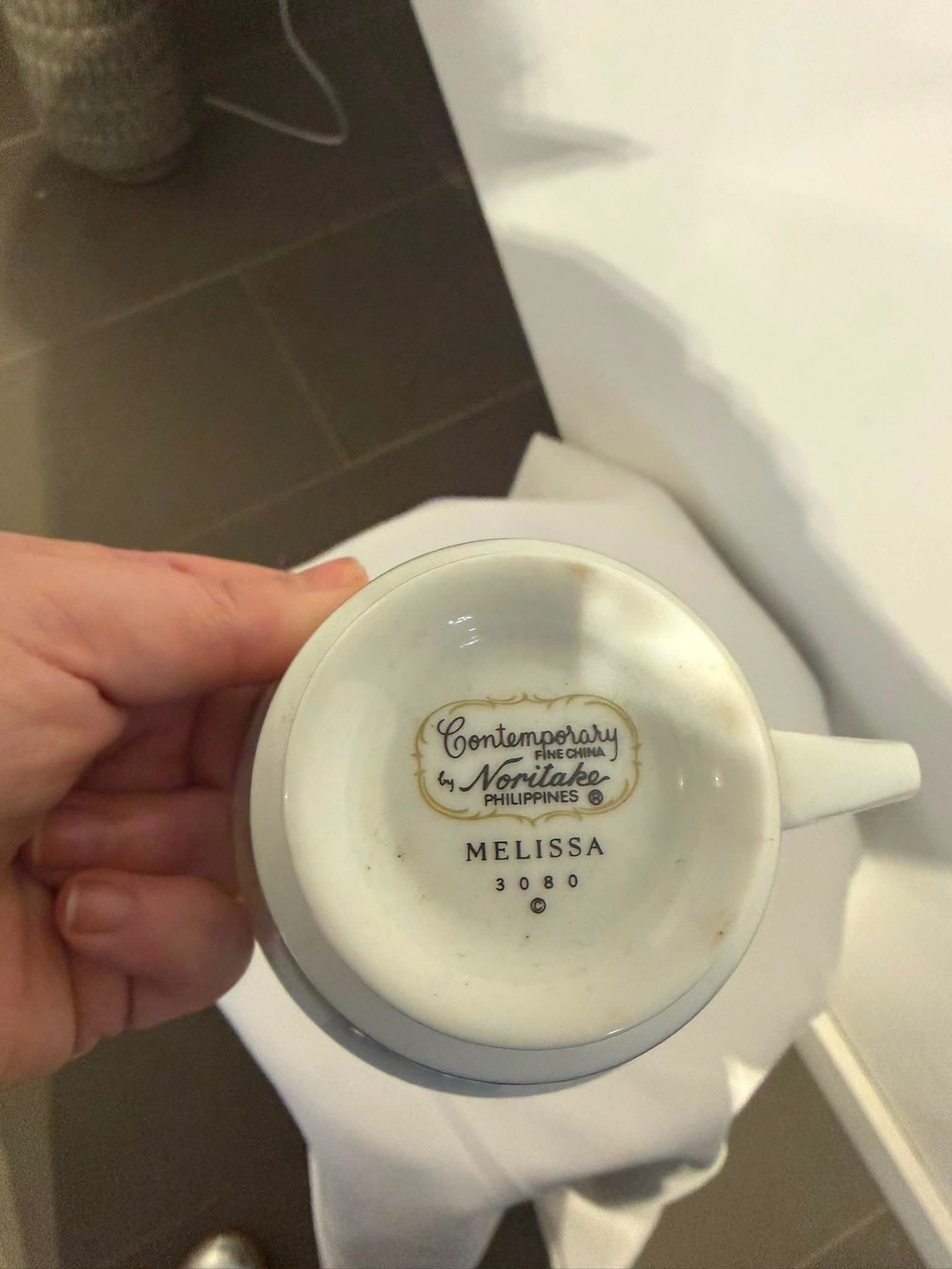 Noritake Melissa 3080 Fine China Tea Set 8 Place Settings Plus Extras — photo 4 of 7