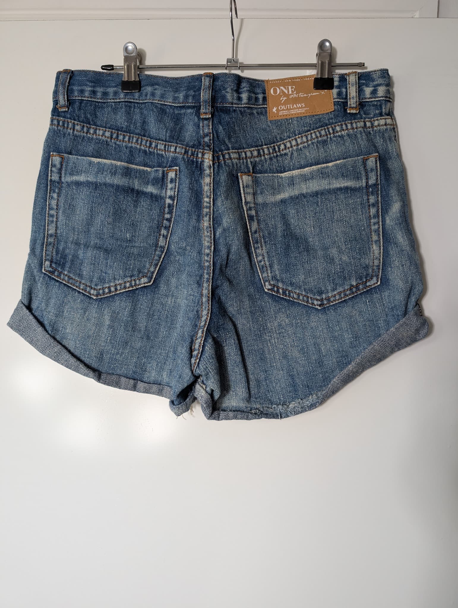 One Teaspoon Bandits Denim Shorts Blue Size 26 — photo 4 of 10
