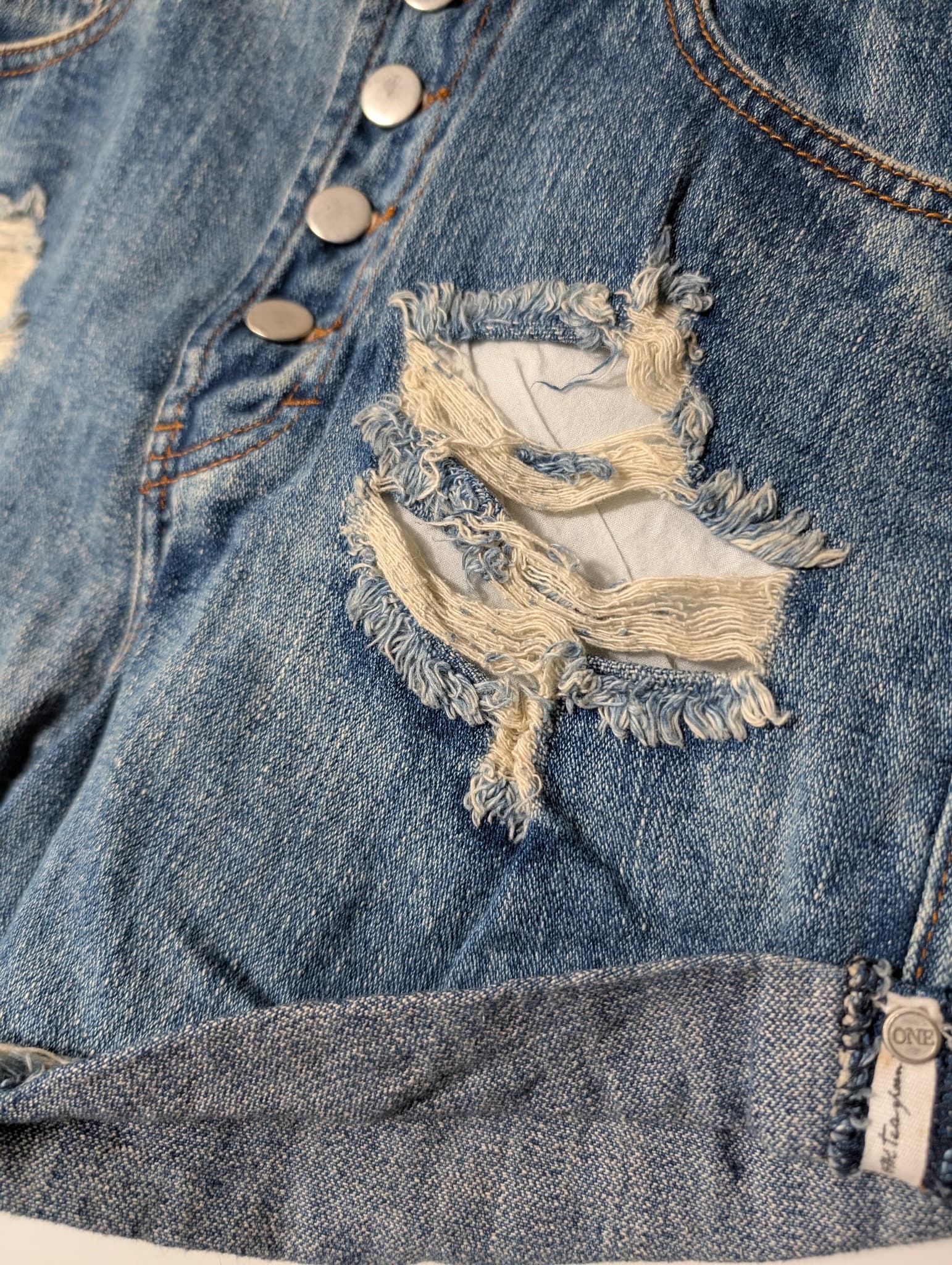 One Teaspoon Bandits Denim Shorts Blue Size 26 — photo 3 of 10