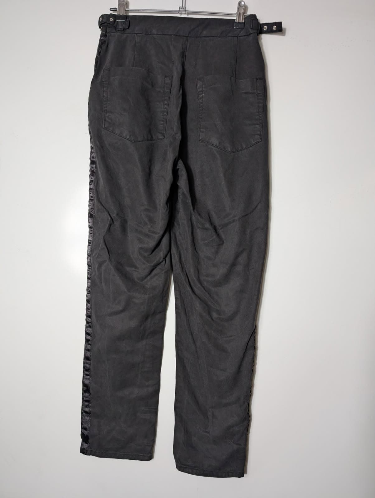 One Teaspoon Pleated Trousers Black With Satin Side Stripe Size 25 — photo 5 of 7
