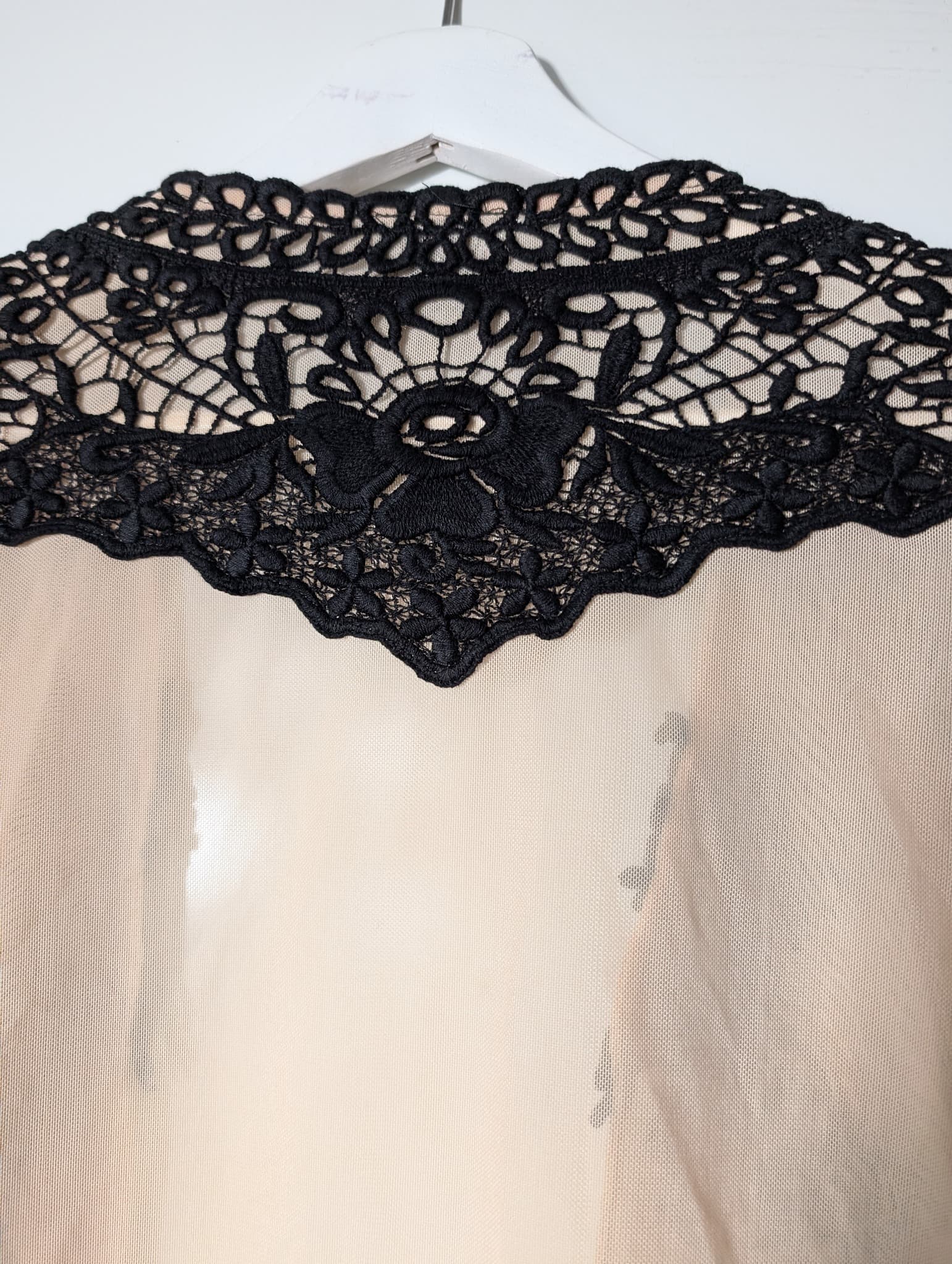 One Way Tie-Front Crop Top Nude Mesh & Black Lace Size 10 — photo 6 of 8