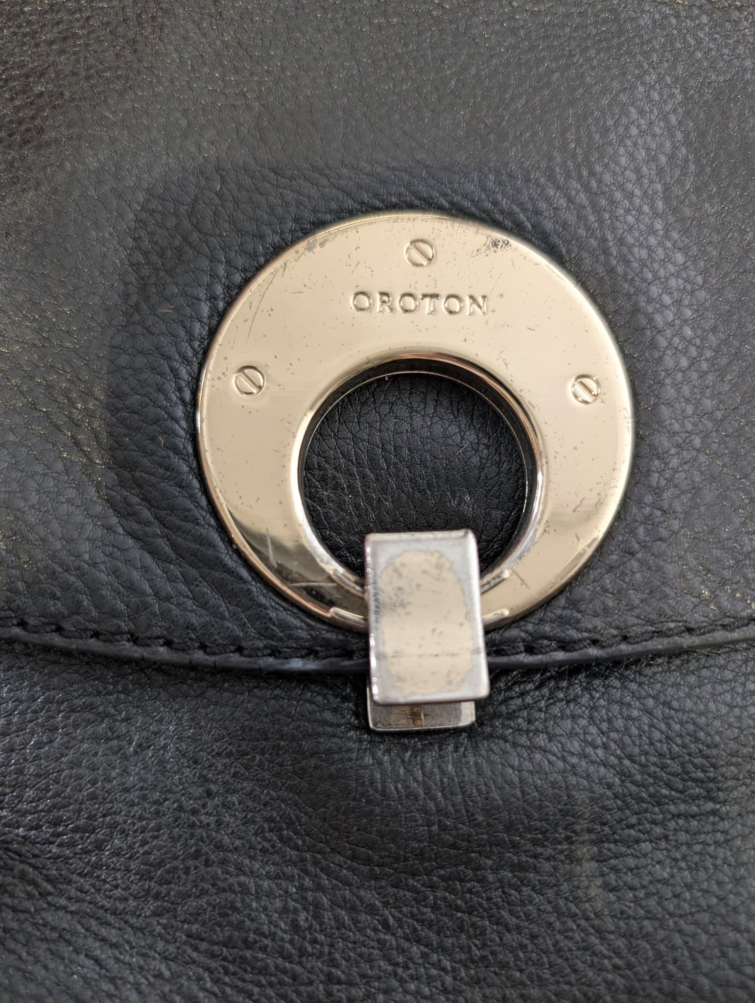 Oroton Leather Handbag Black Classic Crossbody — photo 5 of 8