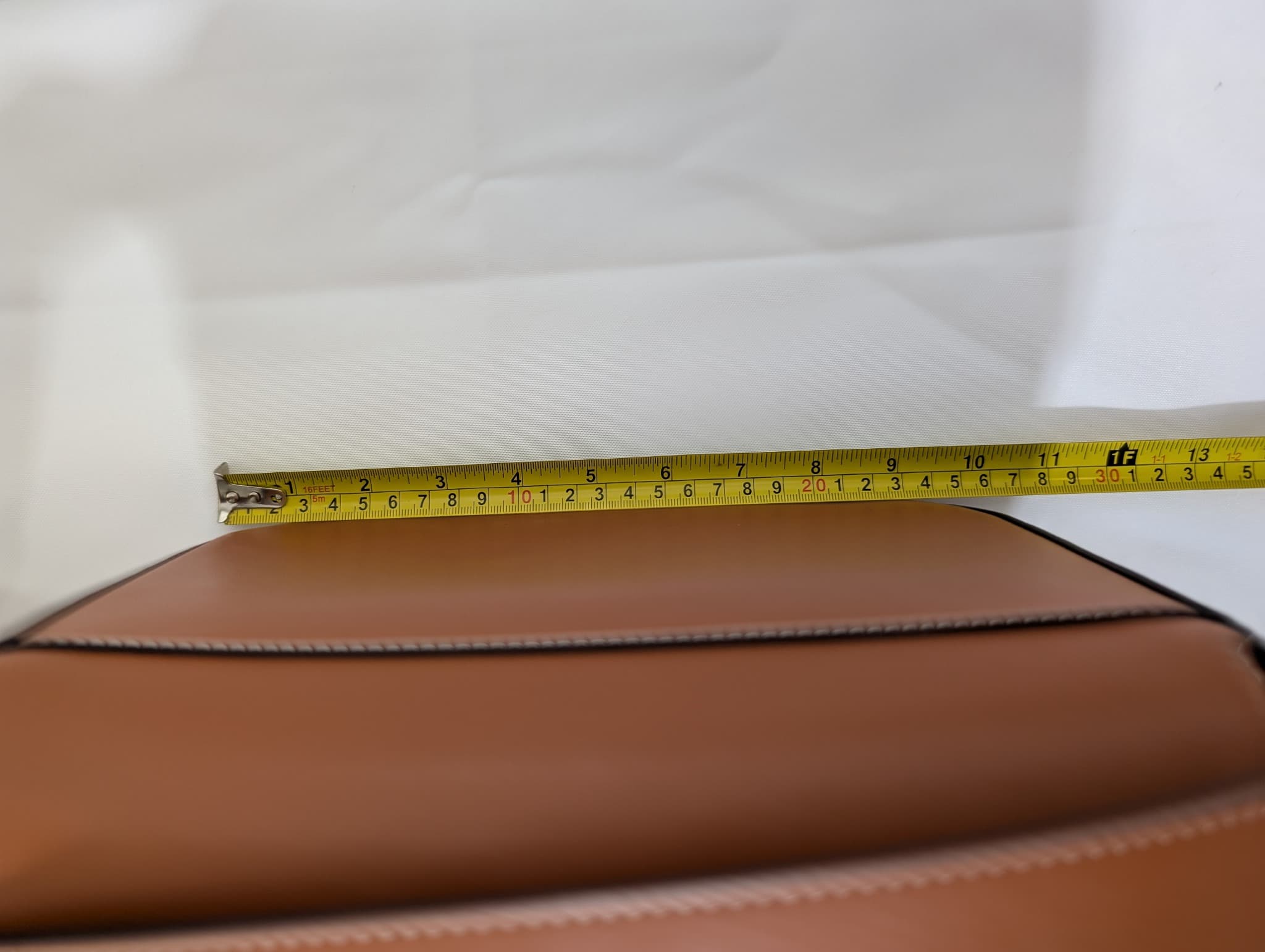 Oroton Leather Shoulder Bag Tan Gold Hardware — photo 6 of 9