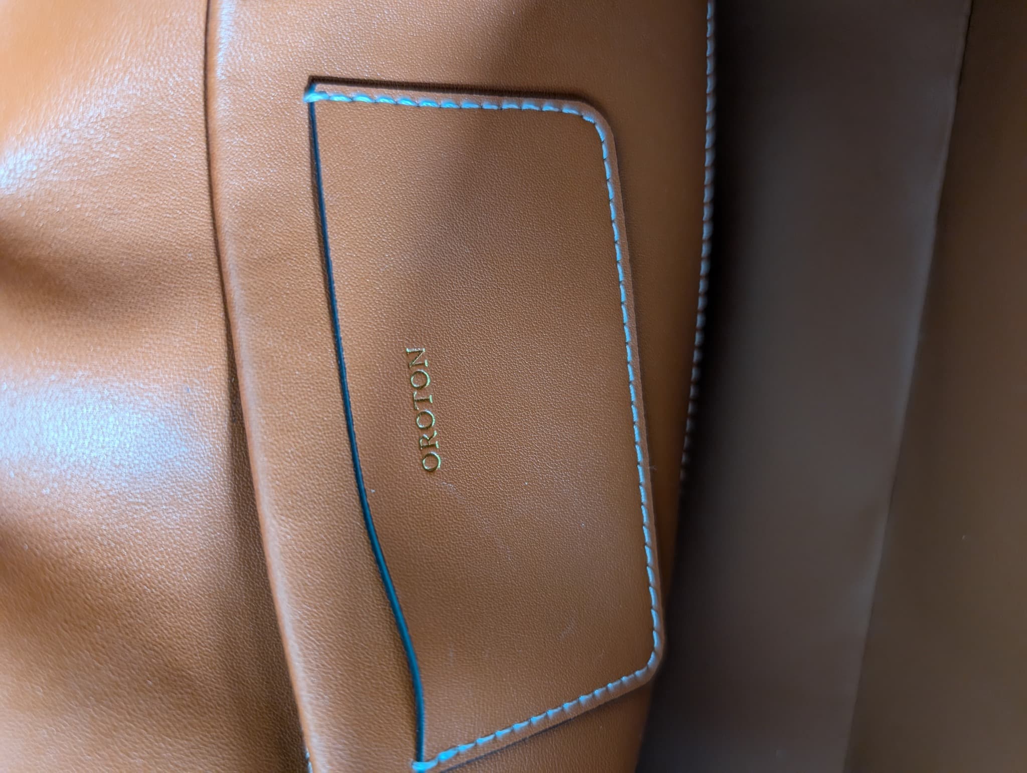 Oroton Leather Shoulder Bag Tan Gold Hardware — photo 9 of 9