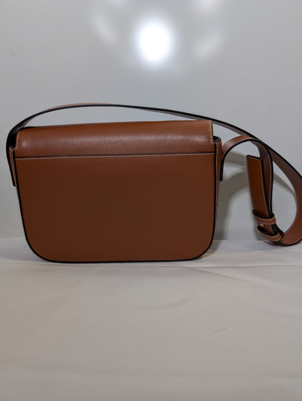 Oroton Leather Shoulder Bag - Tan with Gold Tone Hardware — photo 8 of 9