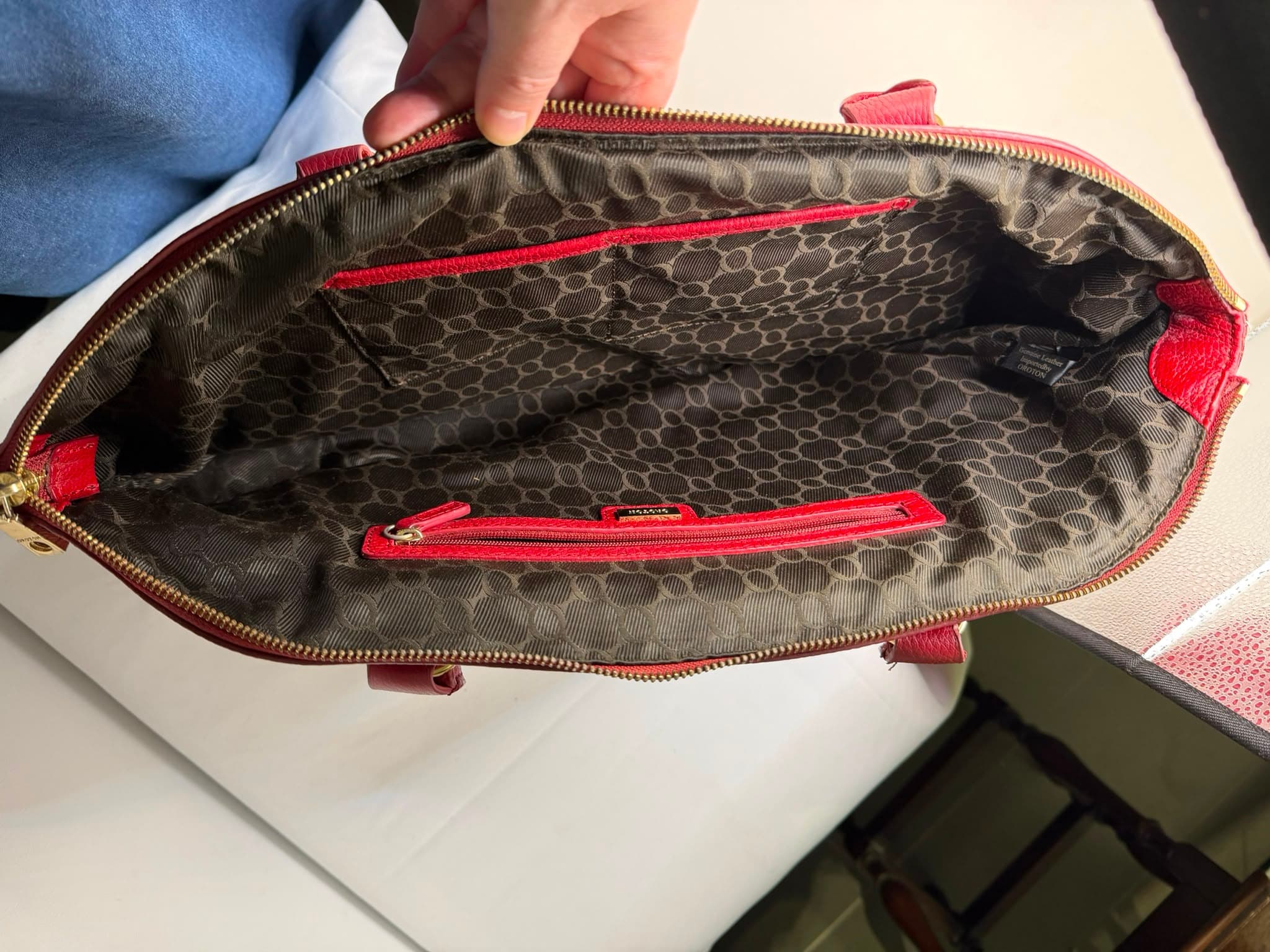 Oroton Pebbled Leather Tote Bag Red Gold Hardware — photo 2 of 5