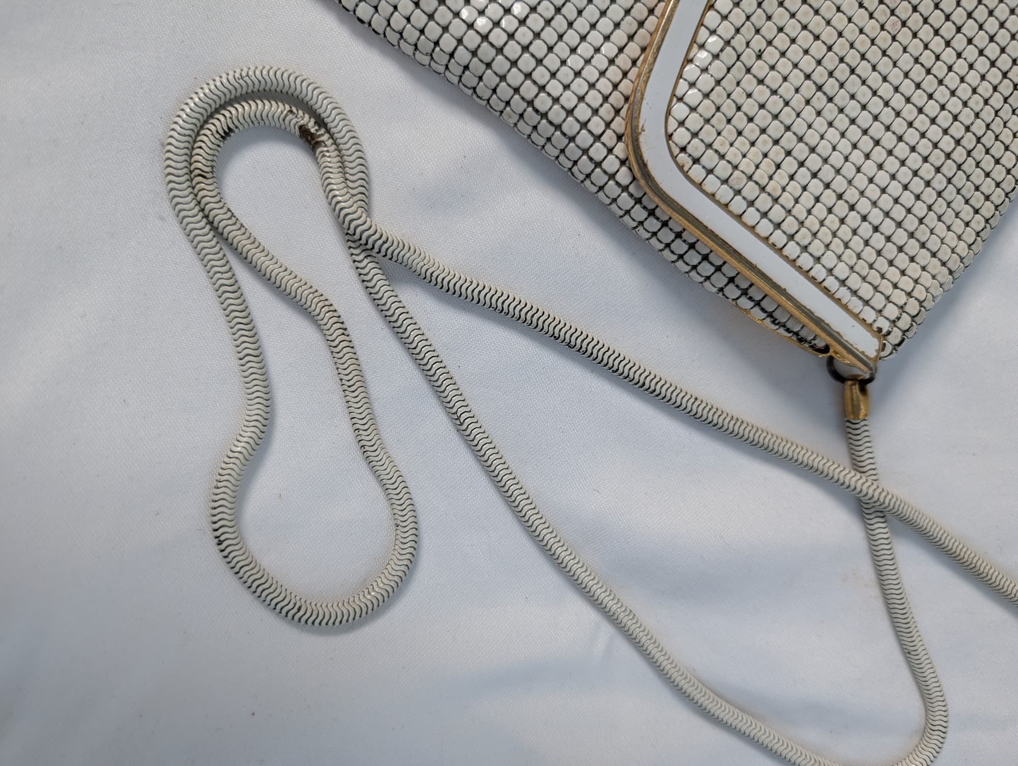 Oroton Vintage Metal Mesh Evening Bag Silver — photo 10 of 17