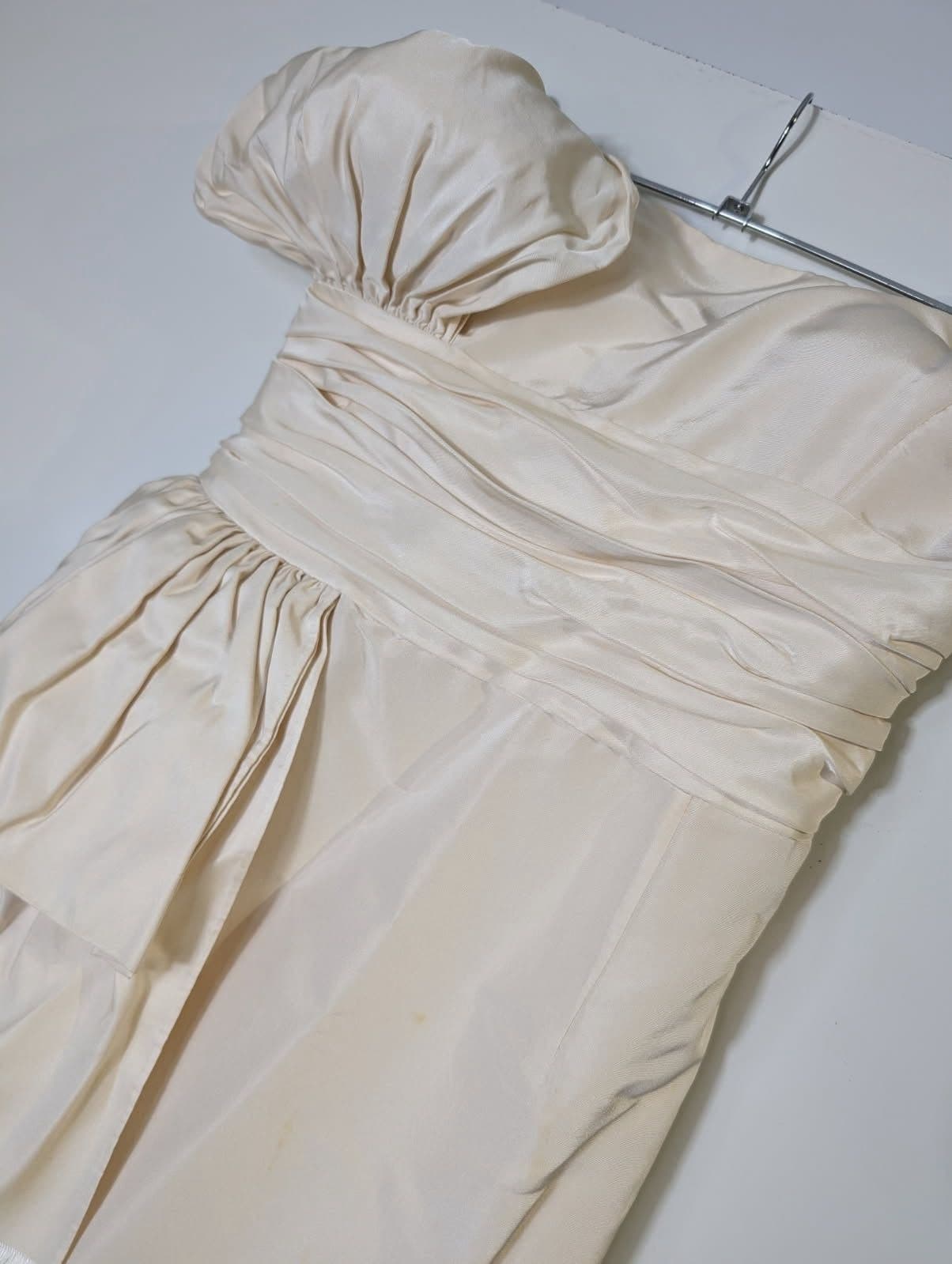 Oscar de la Renta Evening Gown Ivory Silk Taffeta US 10 — photo 2 of 8