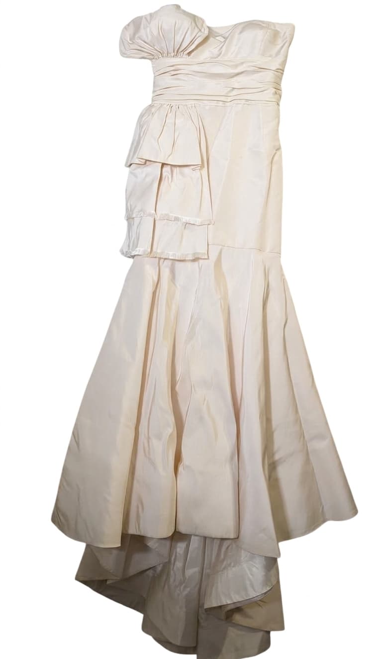 Oscar de la Renta Evening Gown Ivory Silk Taffeta US 10 — photo 1 of 8