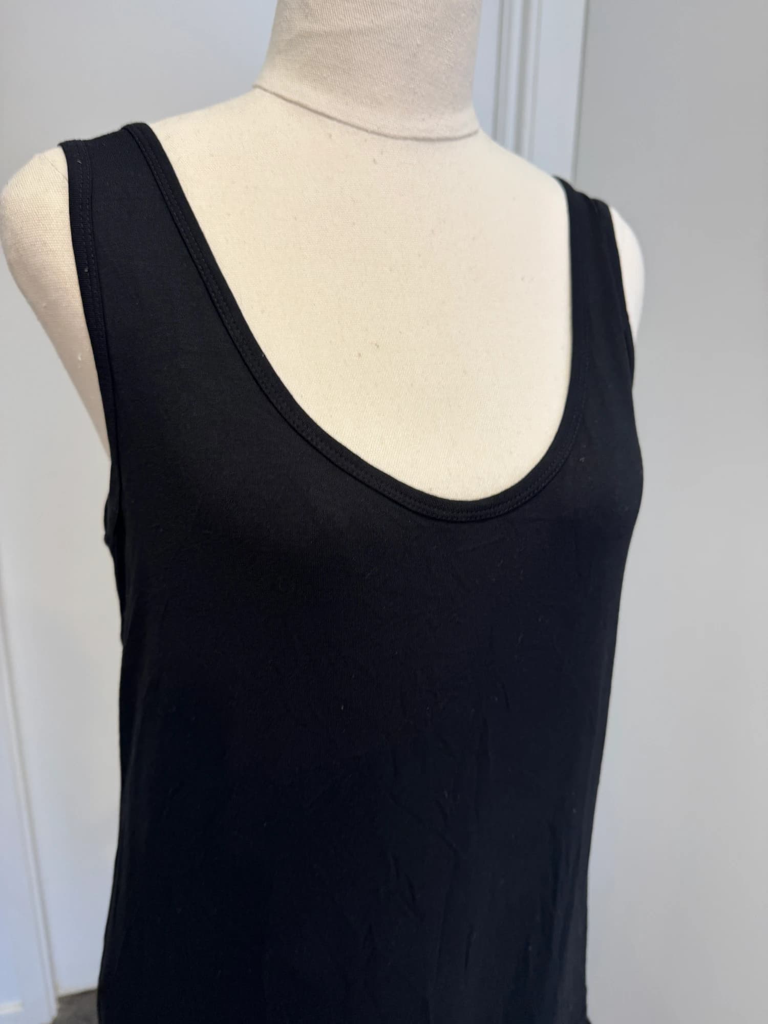 Paula Ryan Sleeveless Tiered Hem Black Dress Size M — photo 6 of 8