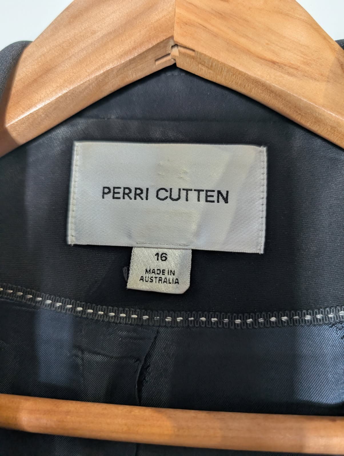 Perri Cutten Black Blazer Jacket - Women's Size 16 — photo 5 of 6