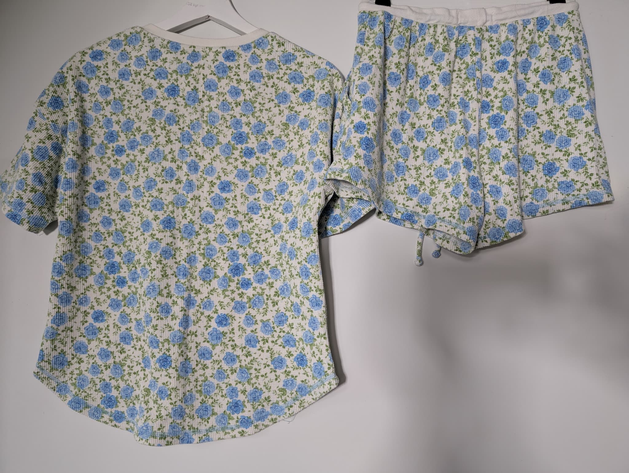 Peter Alexander Women's Floral Waffle Knit Pajama Set Blue XS — photo 6 of 8