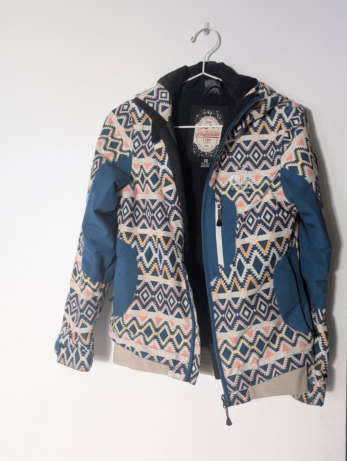 Picture Organic Clothing Ski Jacket - Girls Size 12 Geometric Pattern — photo 7 of 7