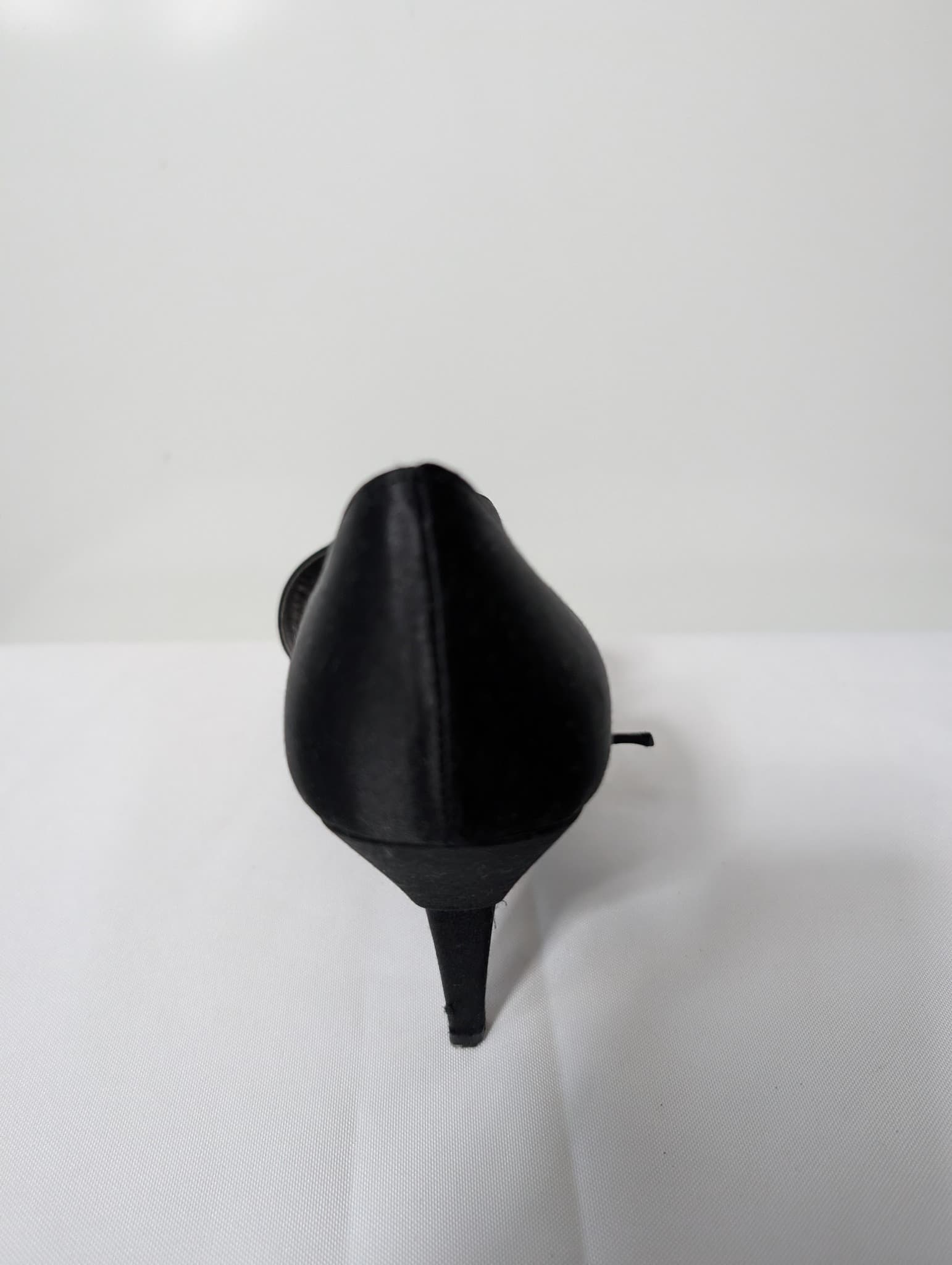 Prada Black Satin Criss-Cross Peep Toe Heels EU 38 — photo 4 of 8