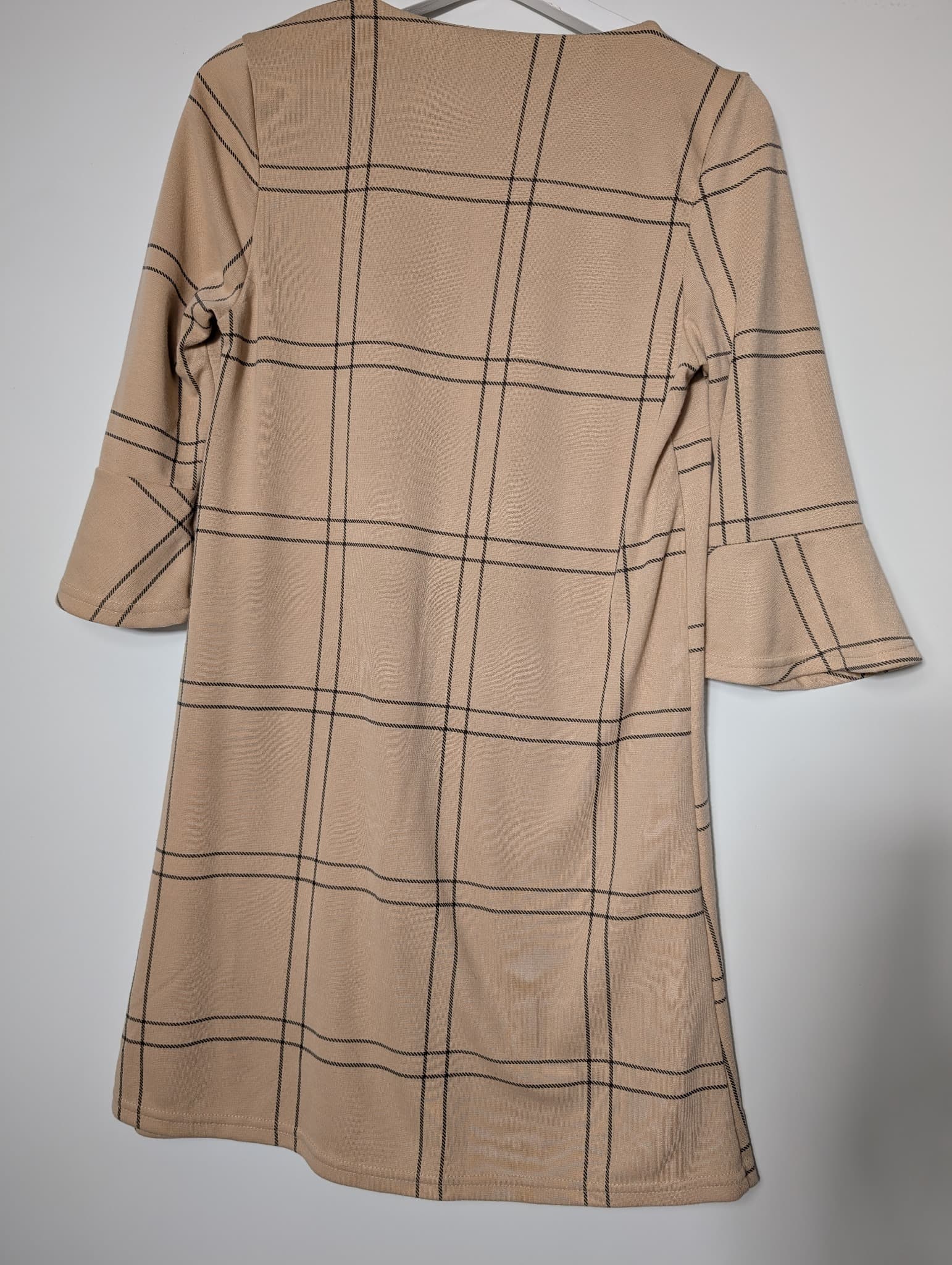 Primark Checkered Bell Sleeve Shift Dress Tan and Black UK 12 — photo 5 of 5