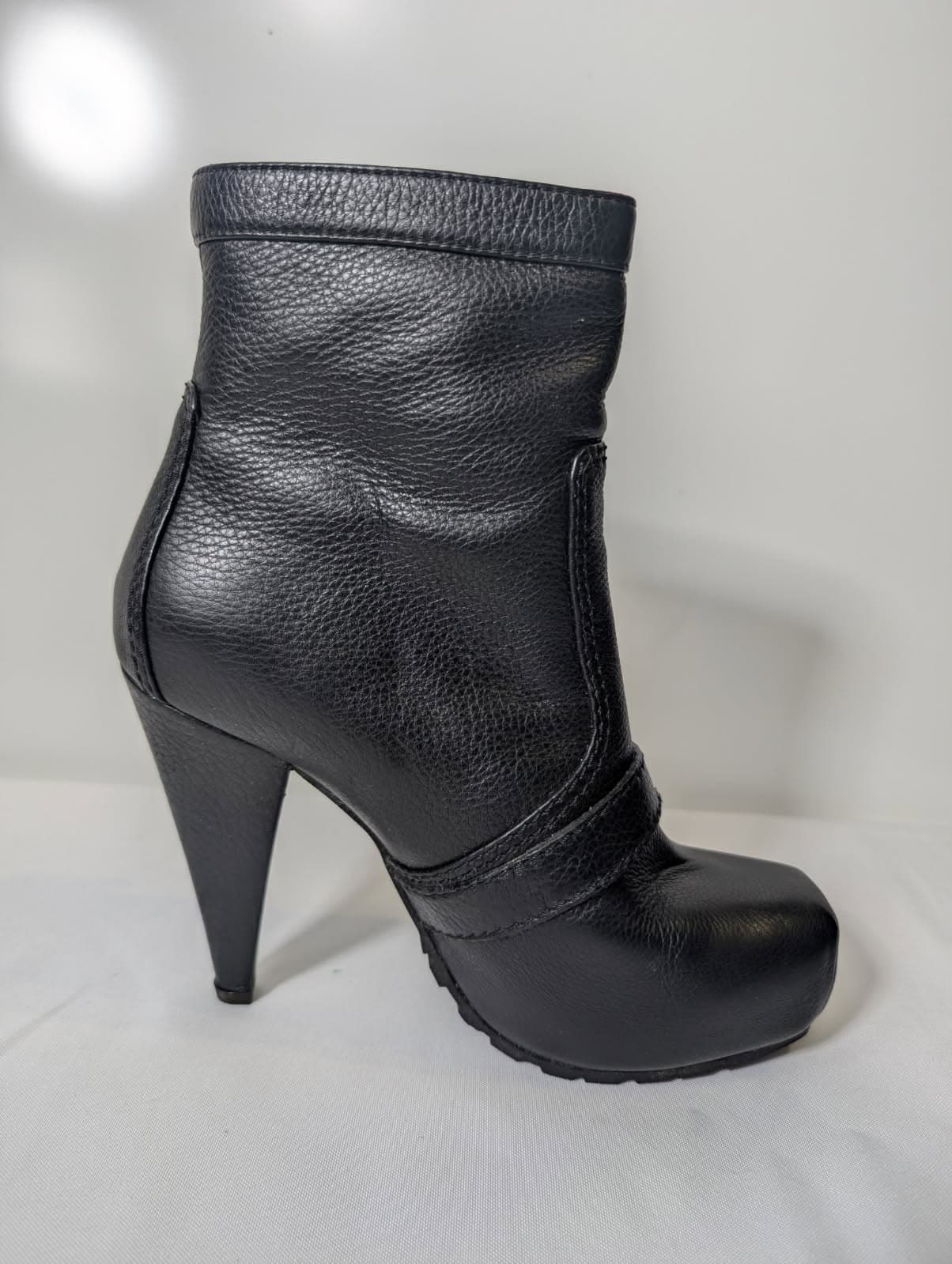 Proenza Schouler Black Leather Platform Ankle Boots - Size EU 38.5 — photo 4 of 8