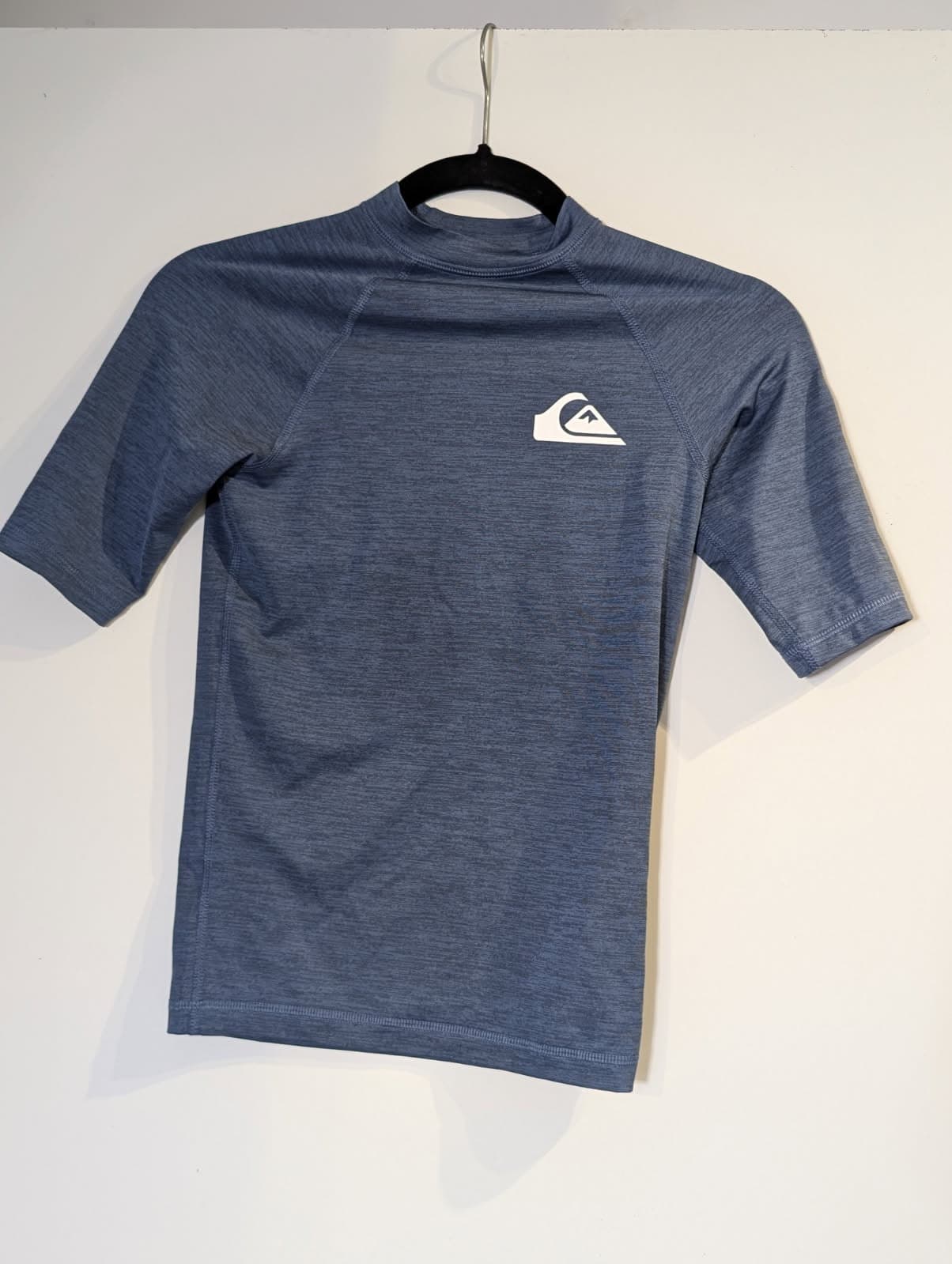 Quiksilver UPF 50+ Performance Rash Guard - Blue Athletic Shirt Size 12 — photo 5 of 5