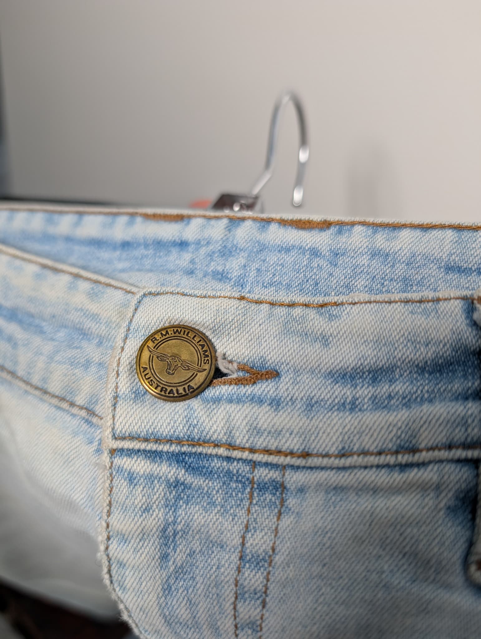 R.M.Williams Denim Jeans Light Wash Women's Size 12 — photo 5 of 8