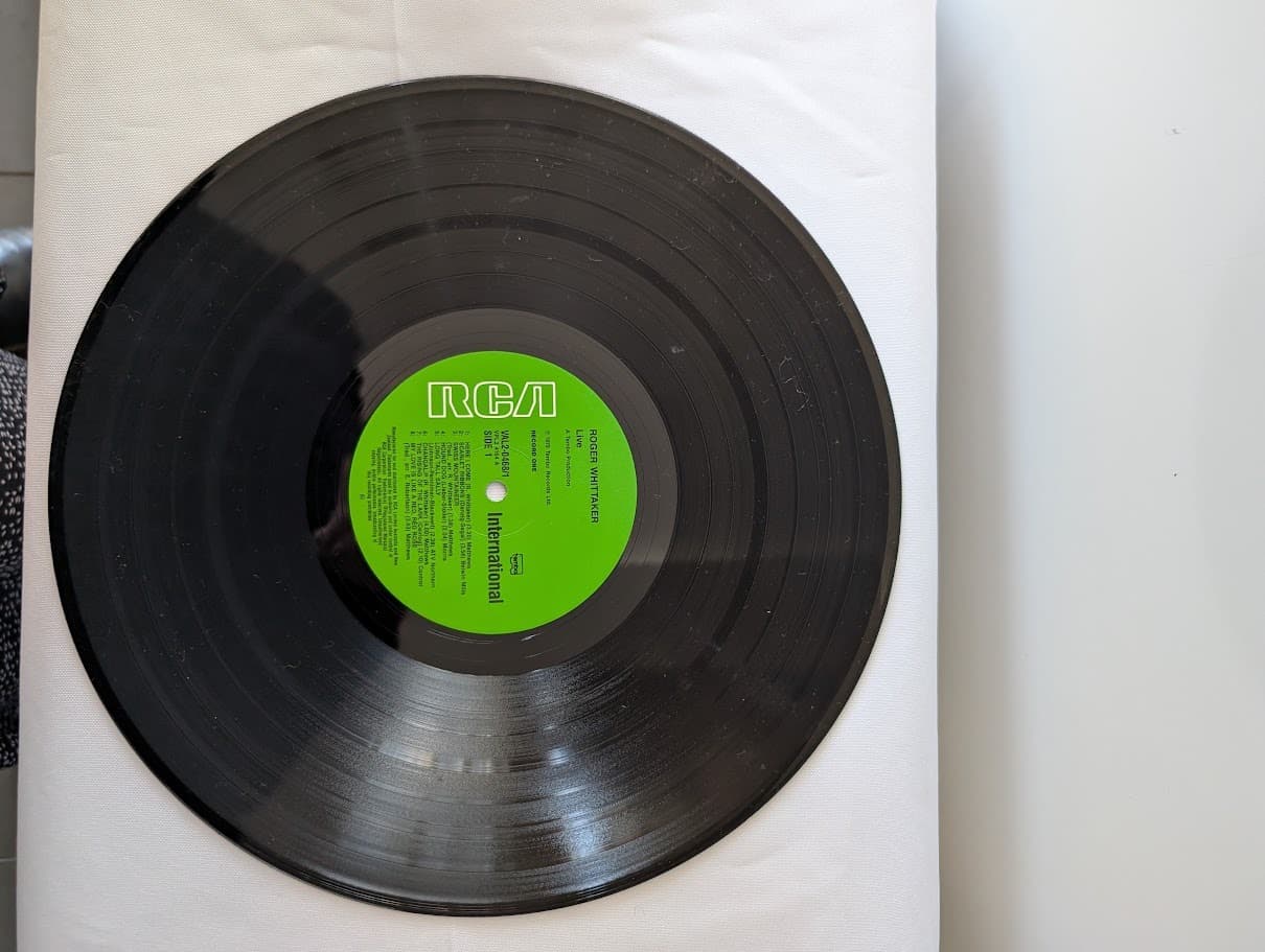 RCA Roger Whittaker Live! The People... From The People... To The People Vinyl LP — photo 6 of 8