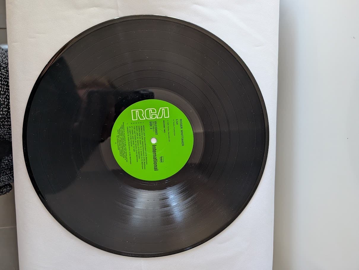 RCA Roger Whittaker Live! The People... From The People... To The People Vinyl LP — photo 7 of 8