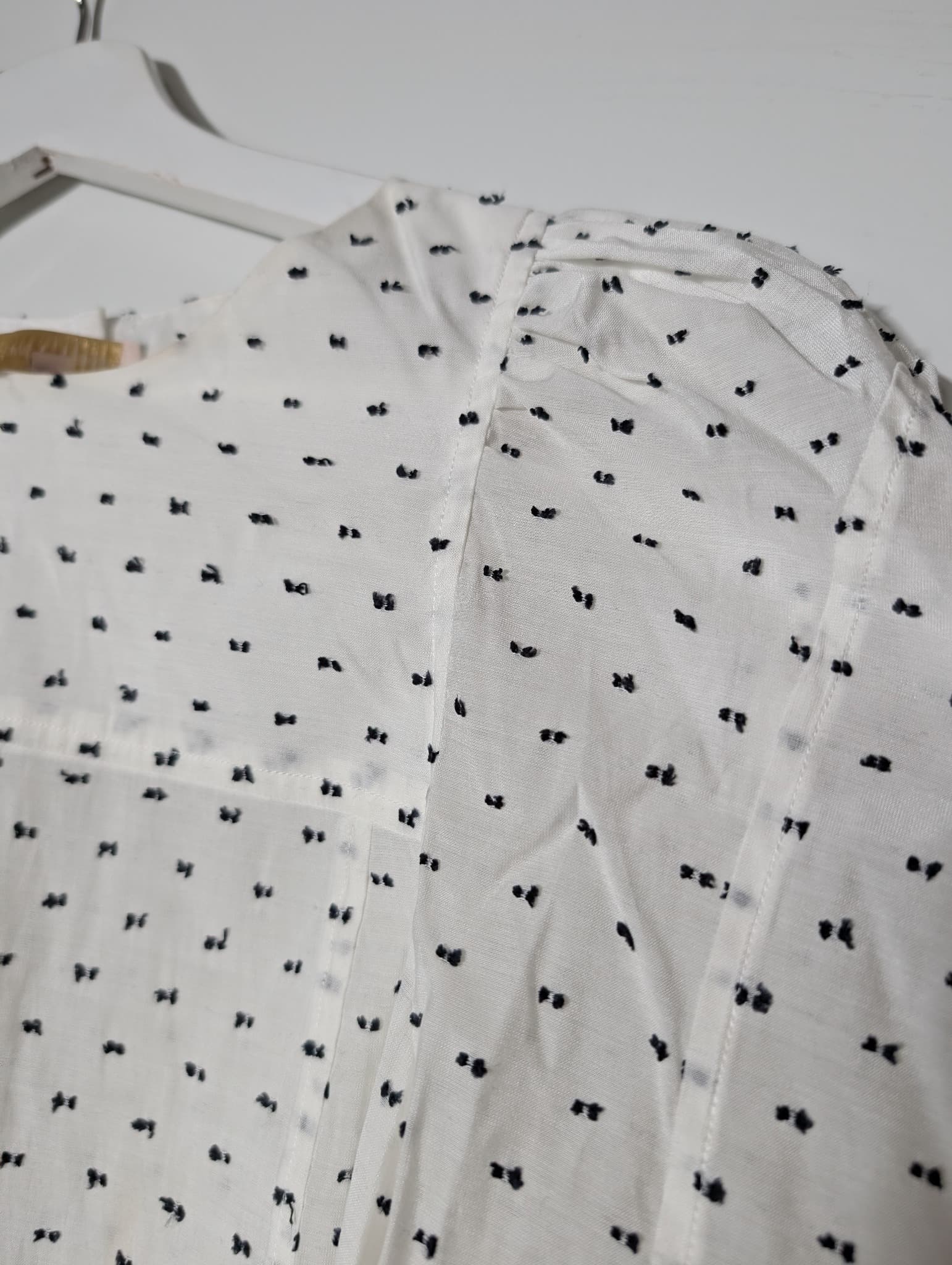 Rebecca Taylor White Blouse with Black Embroidered Bows Size 2 — photo 2 of 6