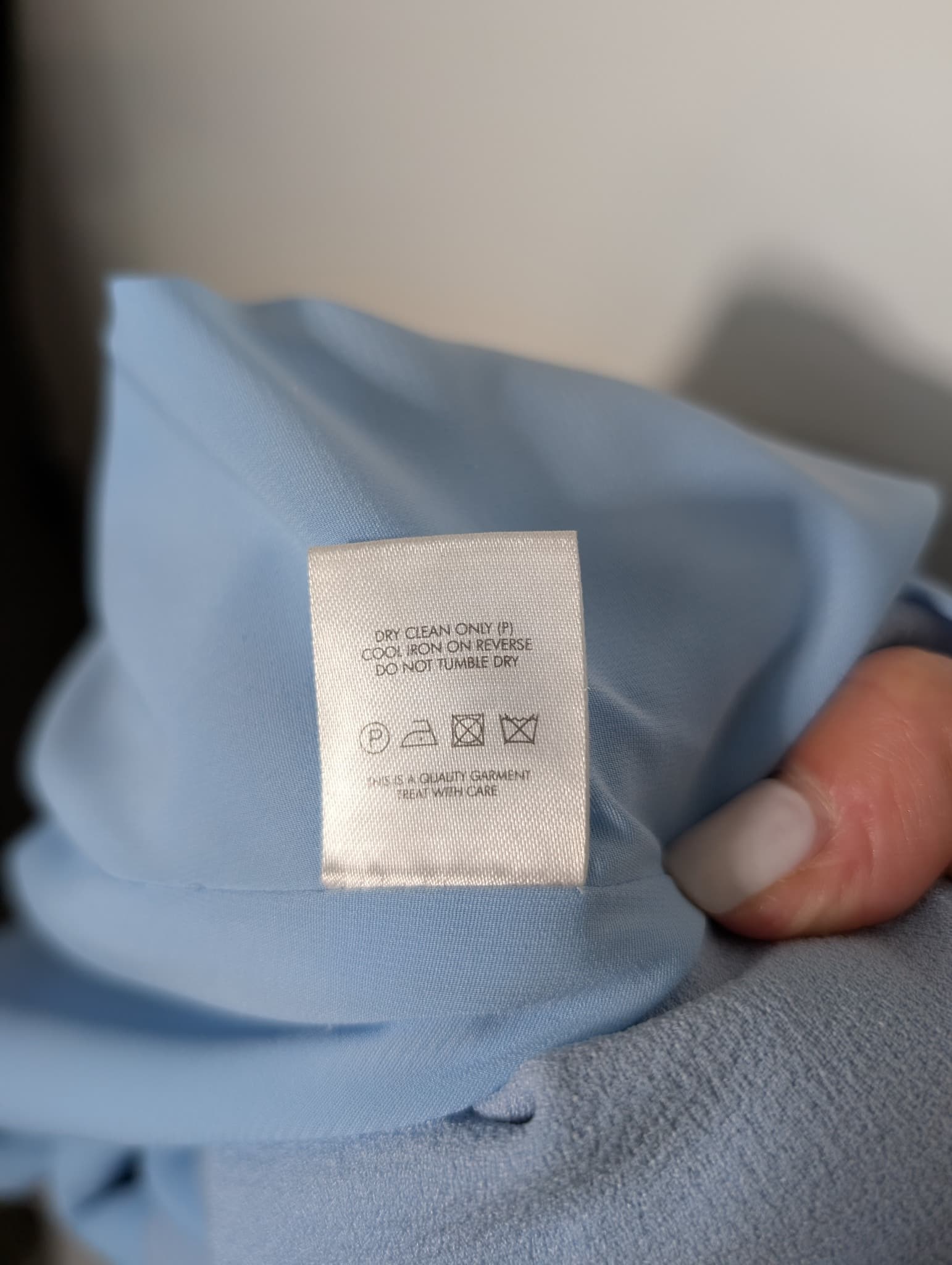 Rebecca Vallance Scalloped Cutout Blouse Light Blue AU 8 — photo 7 of 7