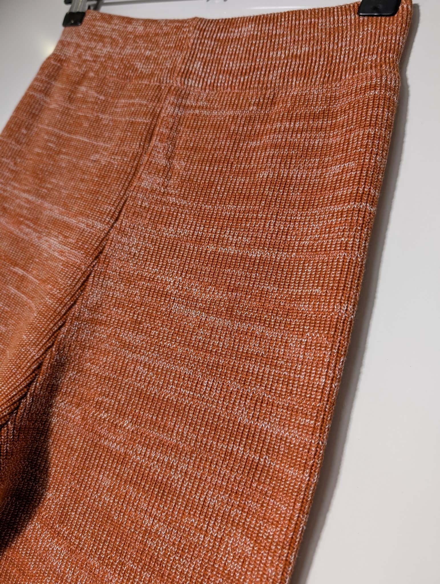 Red Berry Ribbed Knit Flare Pants Orange Women's Size S — photo 3 of 7