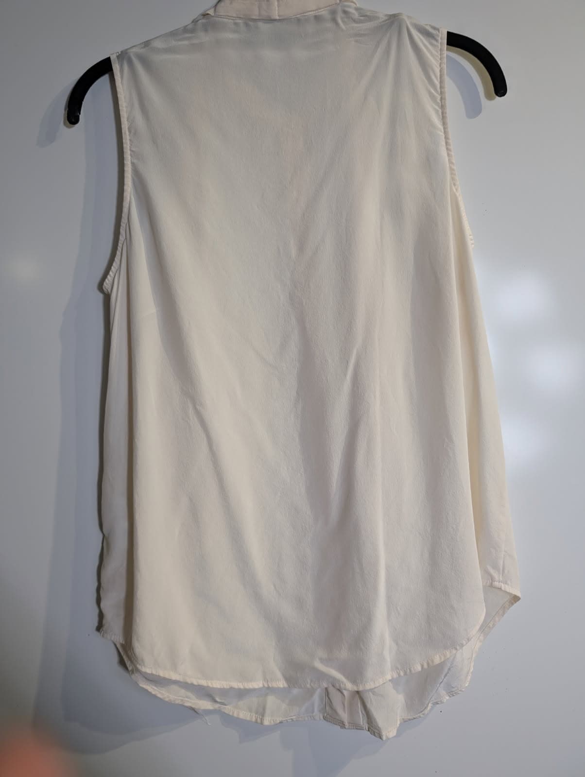 Reiss V-Neck Button-Front Blouse Cream Women's UK 8 — photo 8 of 8