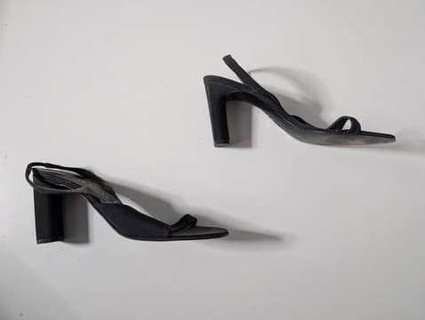 Richard Tyler Black Satin Slingback Heels - Made In Italy EU 38 — photo 6 of 7