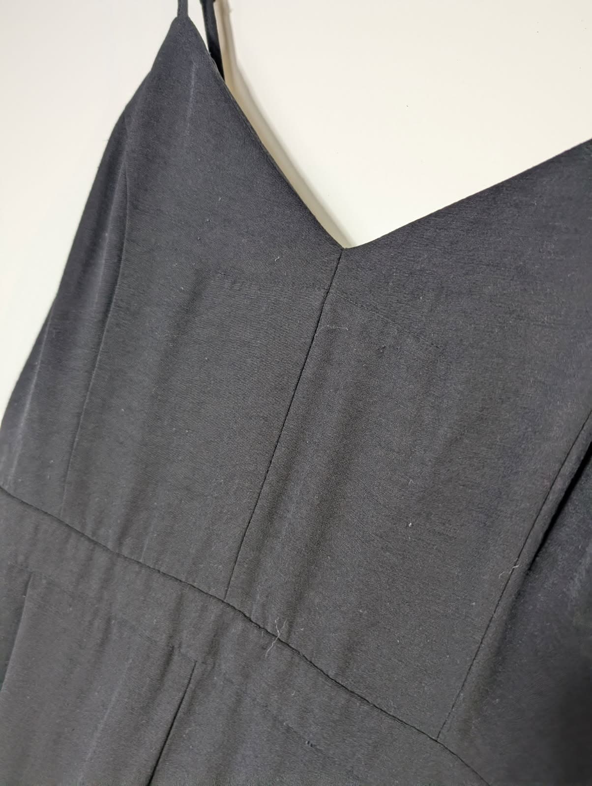 River Island Black Spaghetti Strap V-Neck Jumpsuit Women's Size 10 — photo 6 of 7