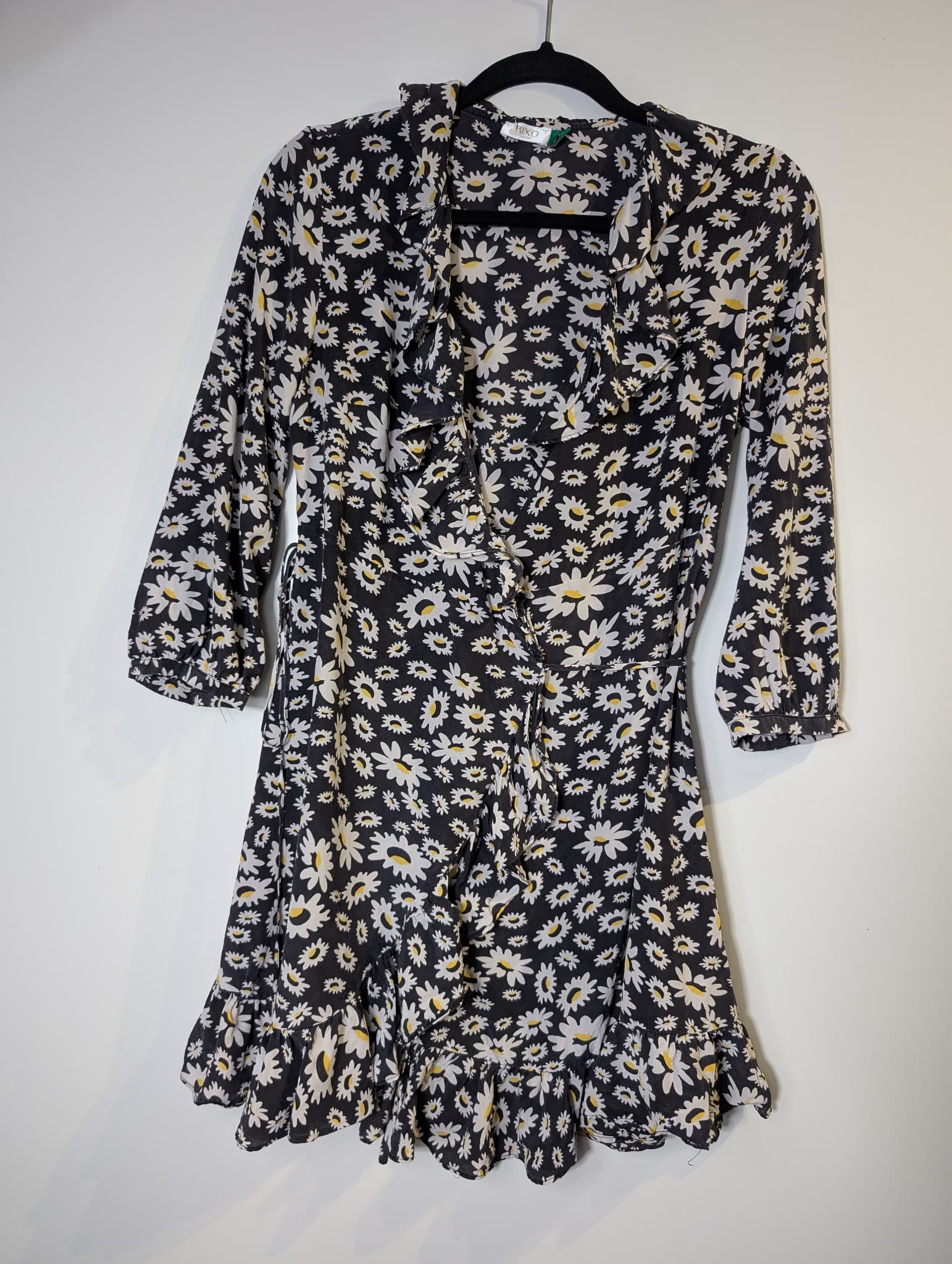 RIXO London Daisy Print Ruffle Wrap Dress Size S — photo 2 of 8