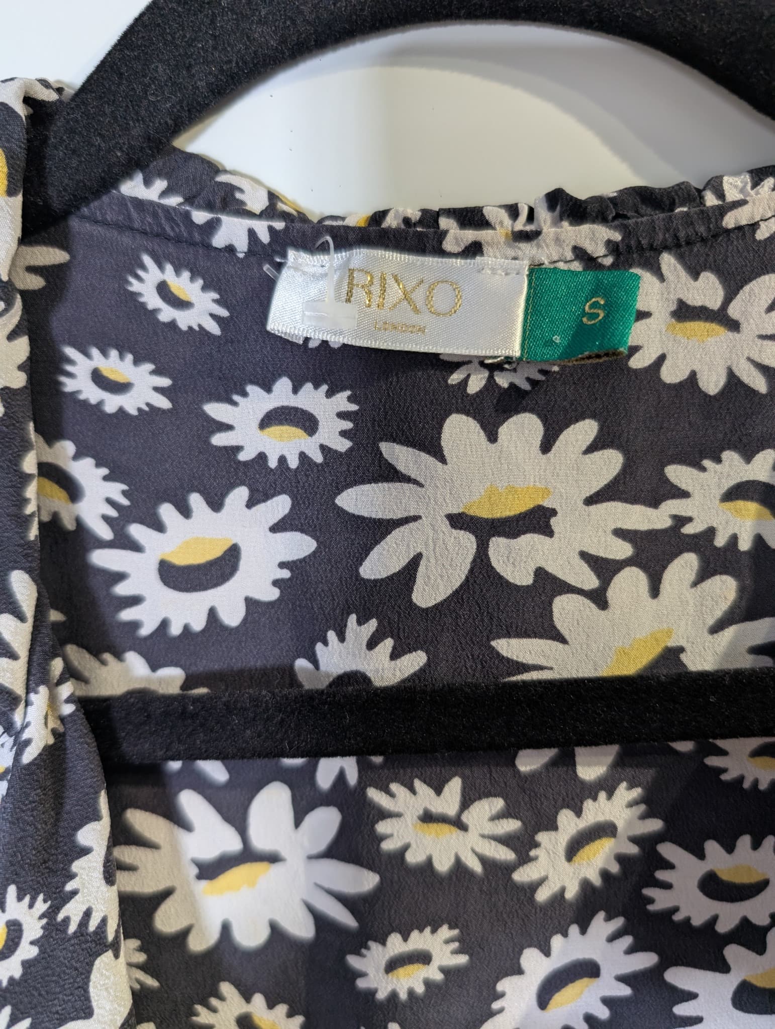 RIXO London Daisy Print Ruffle Wrap Dress Size S — photo 3 of 8