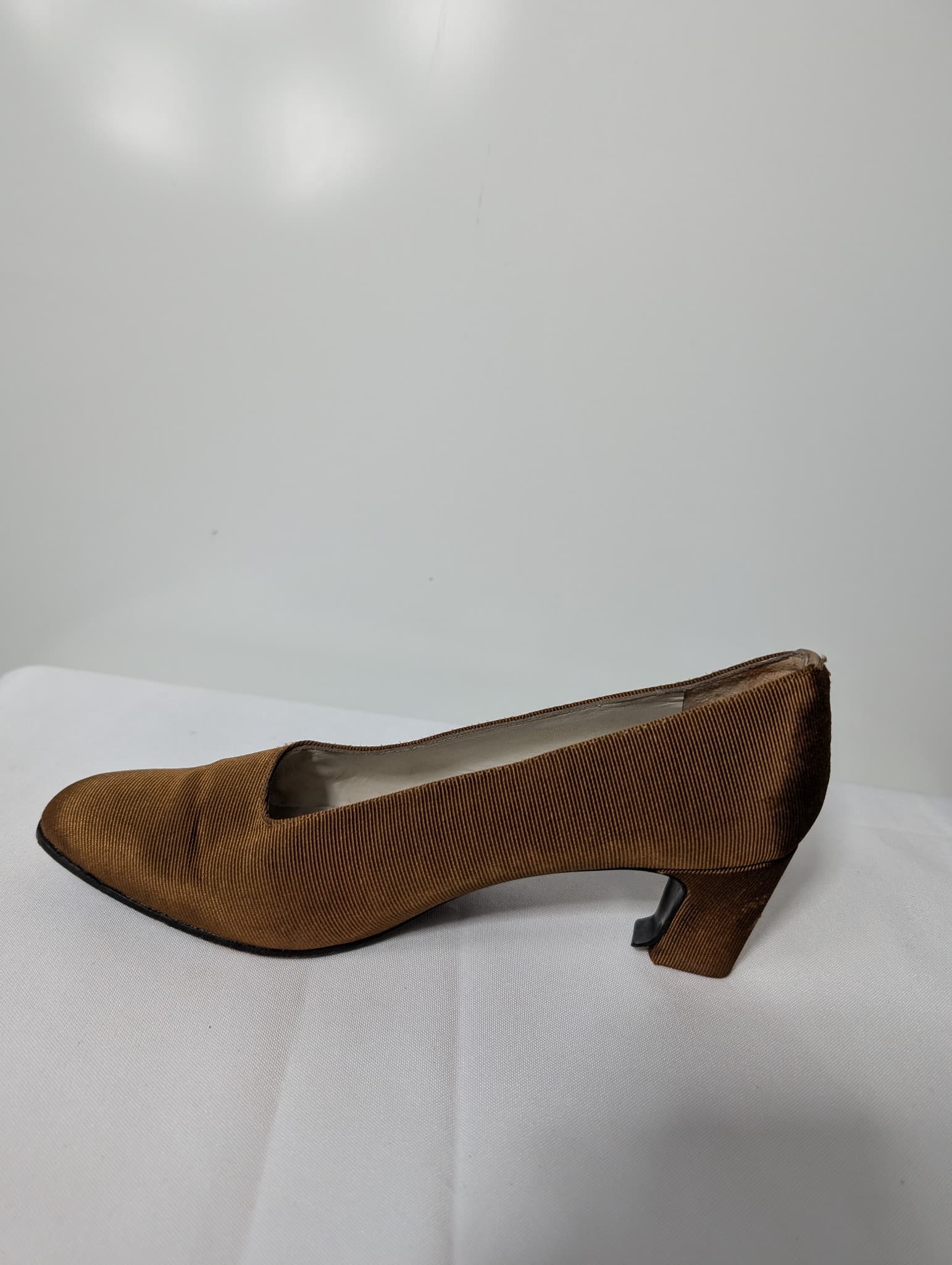 Robert Clergerie Vintage Grosgrain Ribbon Pumps Brown EU 36 — photo 5 of 7
