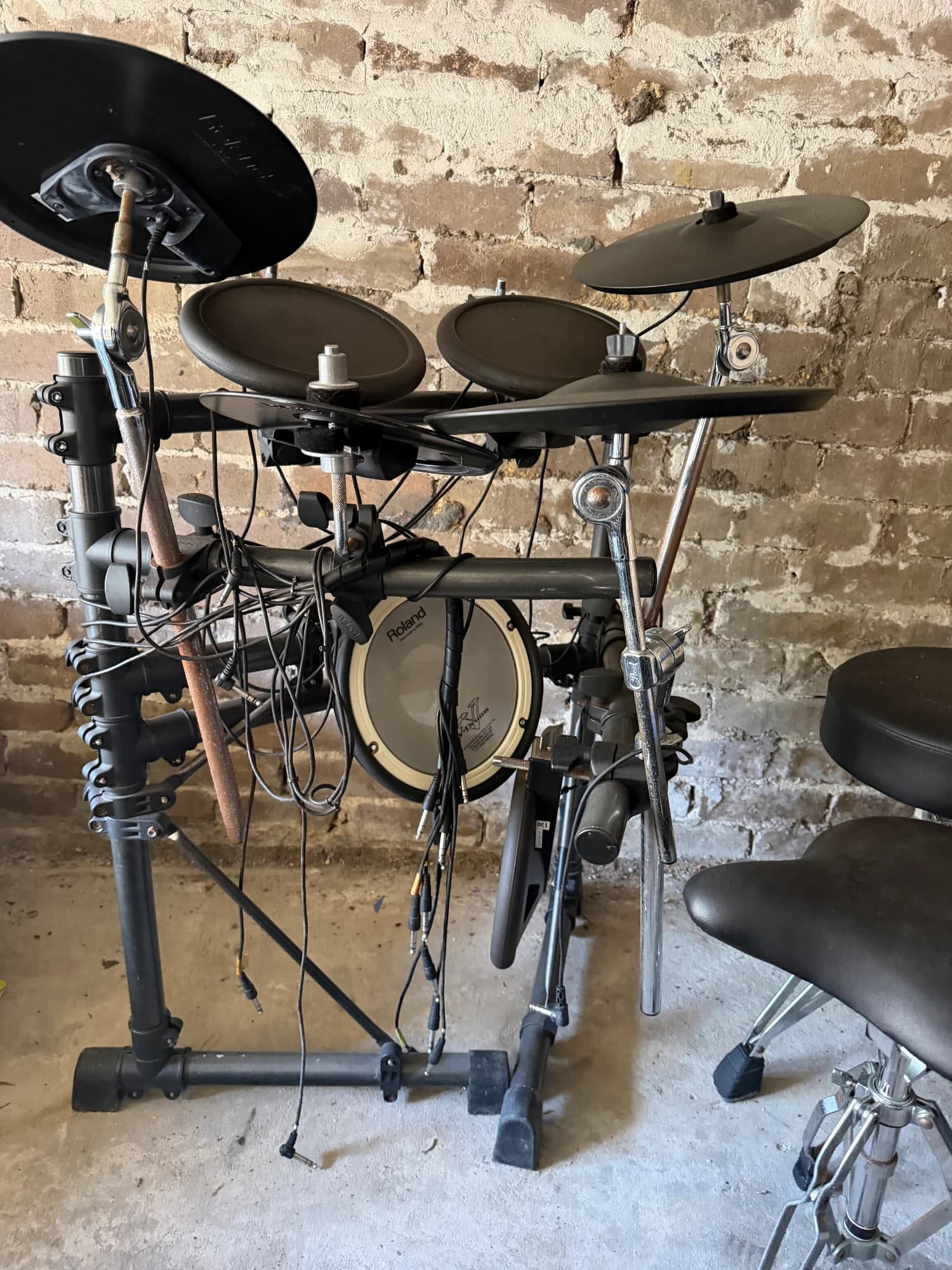 Roland V-Drums TD-6V Percussion Sound Module Black — photo 2 of 8