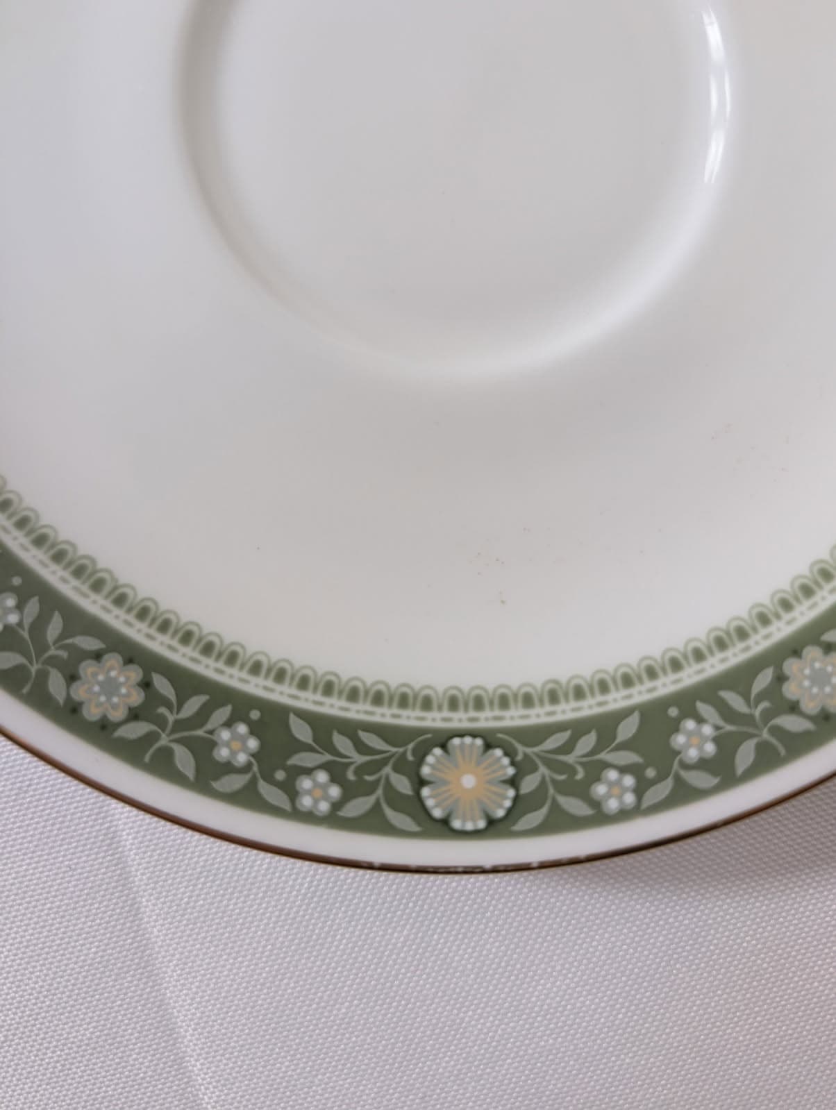 Royal Doulton Rondelay H.5004 Fine Bone China Teacup and Saucer Set — photo 3 of 7