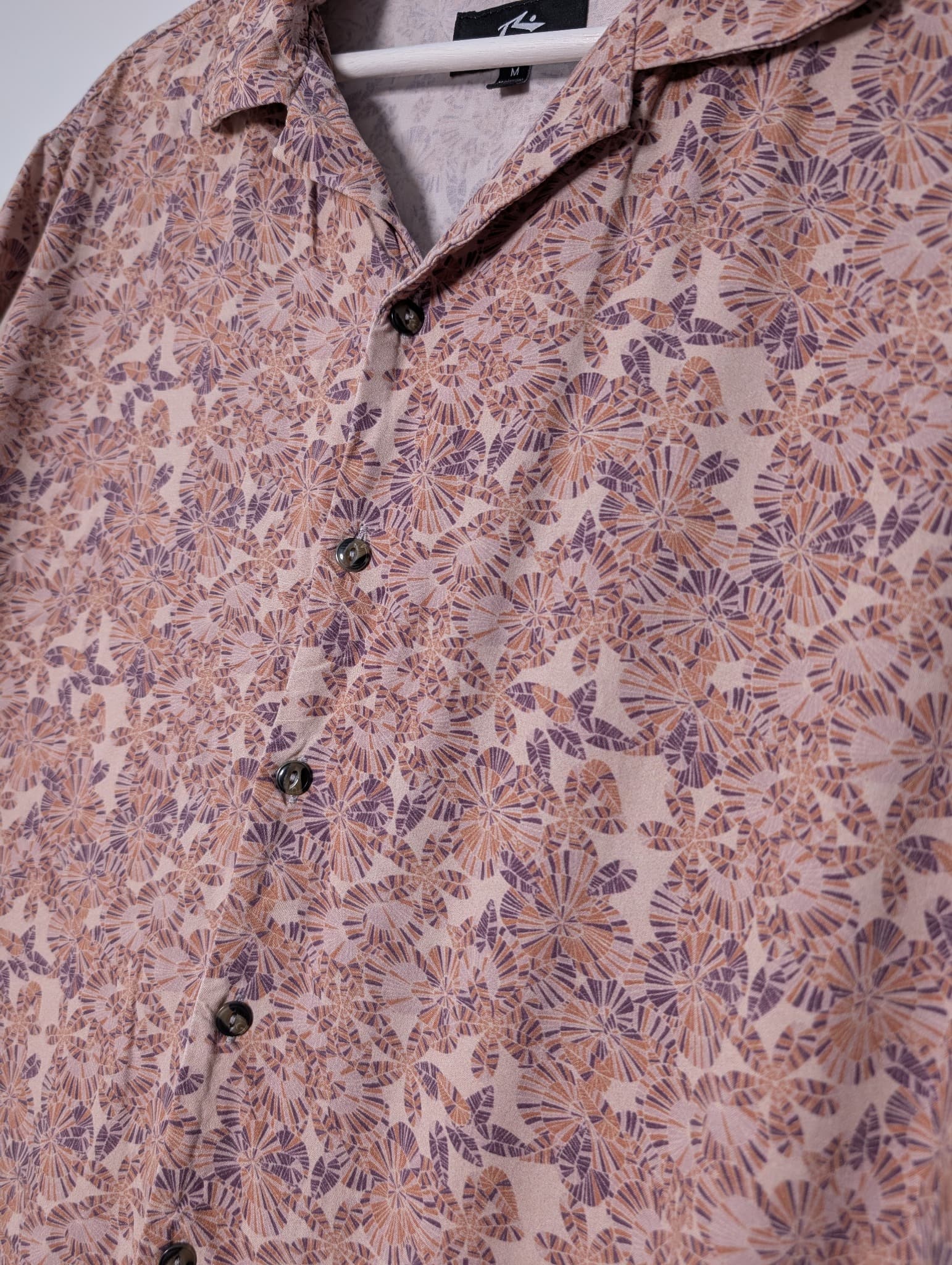 Rusty Men's Floral Short Sleeve Button-Up Shirt Multicolour Size M — photo 2 of 8