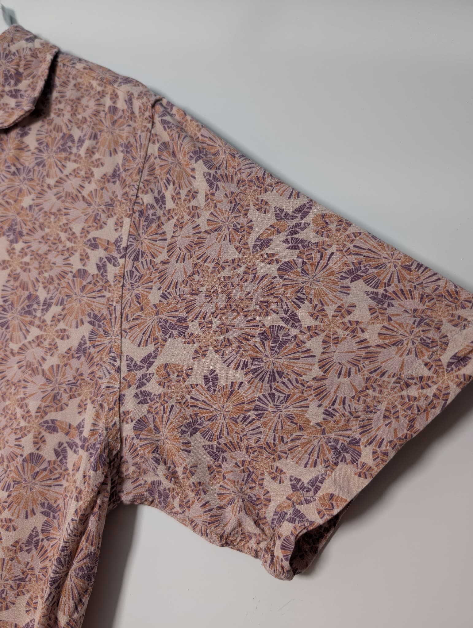Rusty Men's Floral Short Sleeve Button-Up Shirt Multicolour Size M — photo 3 of 8
