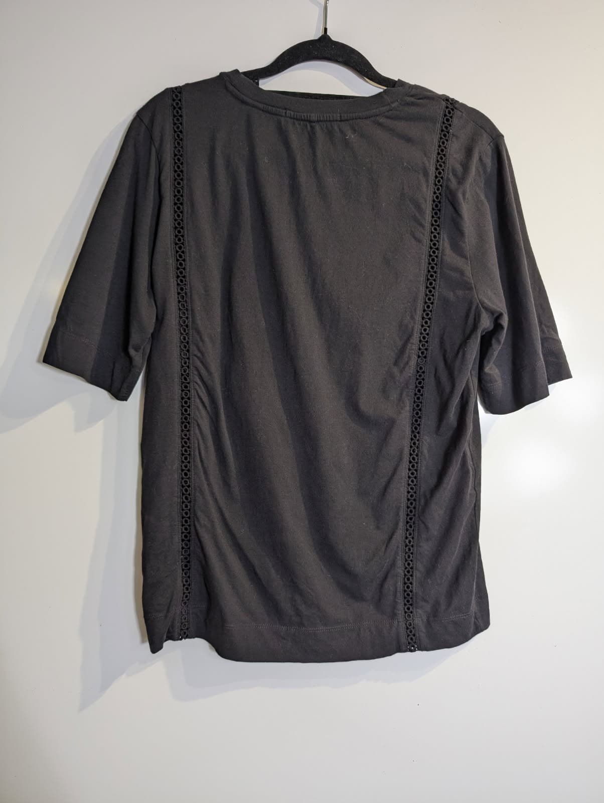 Scotch & Soda Maison Scotch Cotton T-Shirt with Eyelet Trim Black — photo 6 of 7