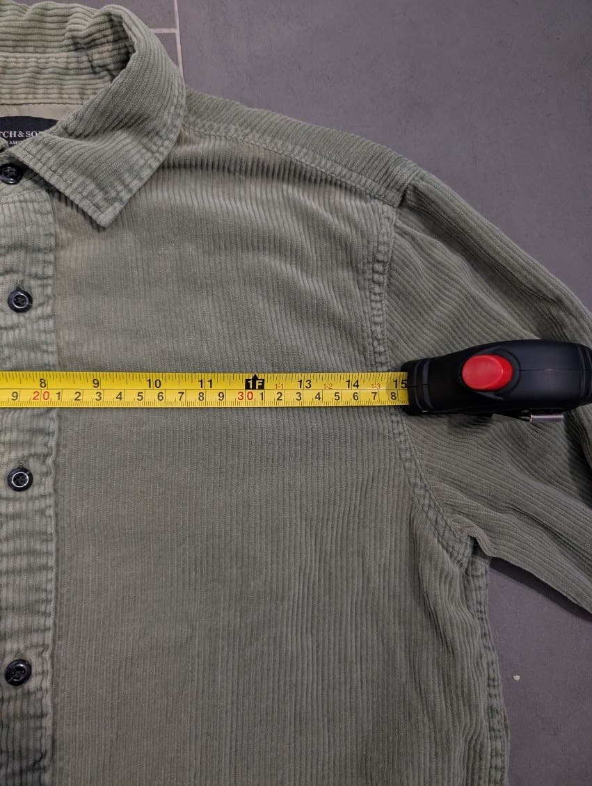 Scotch & Soda Men's Olive Green Corduroy Button-Down Shirt — photo 2 of 10