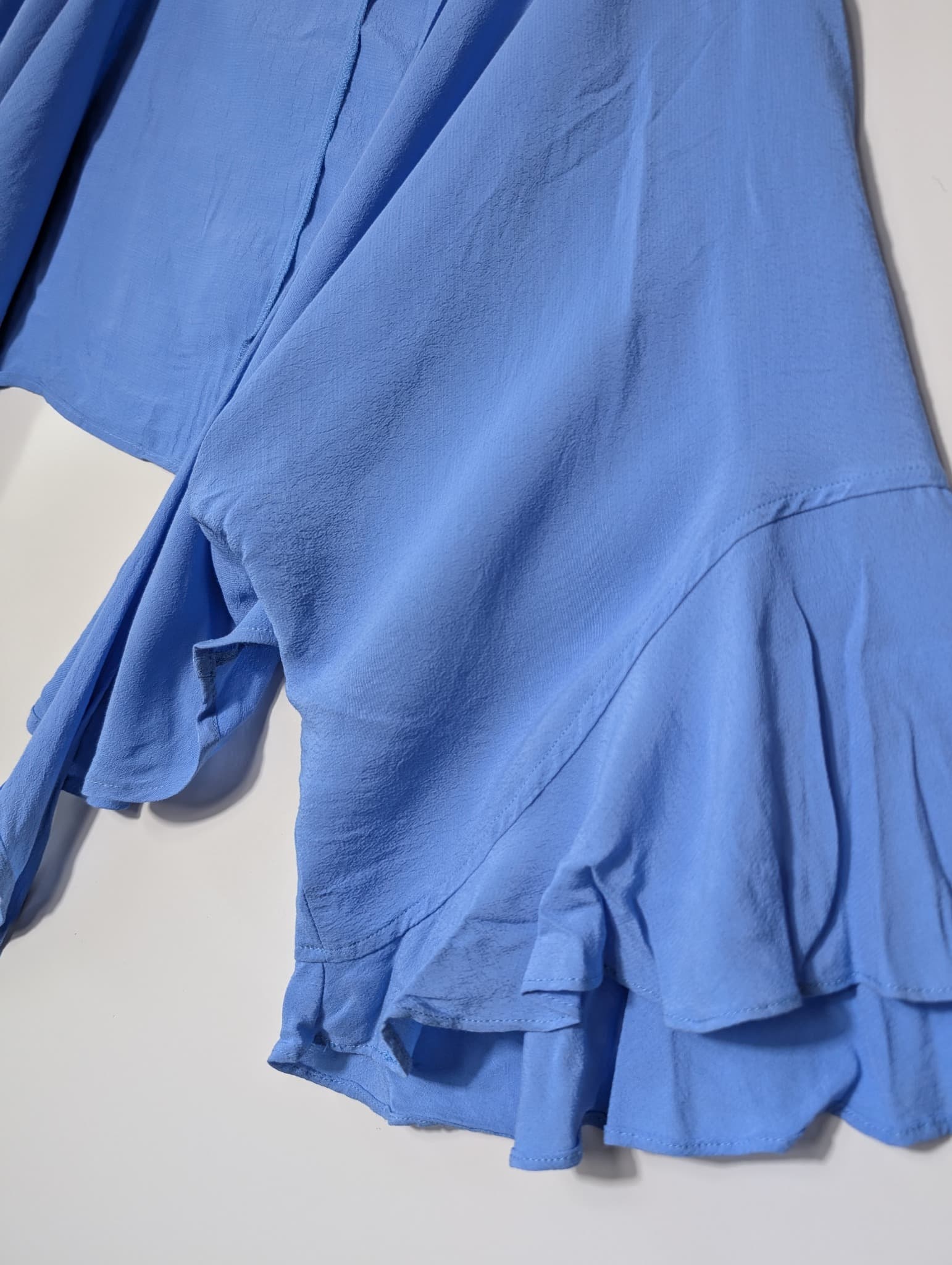 Sheike Bell Sleeve Tie Front Bolero Shrug Blue Size 8 — photo 2 of 7