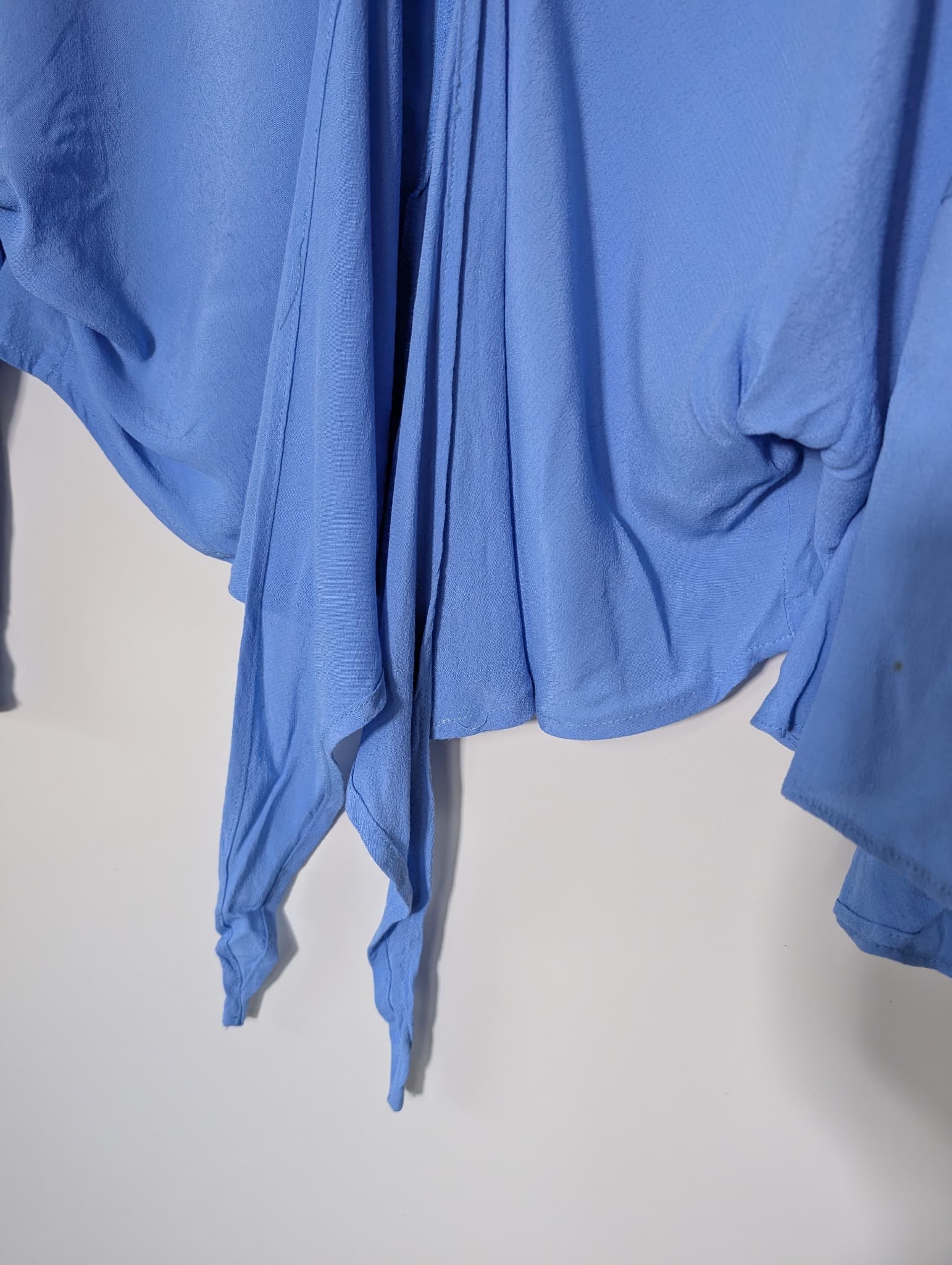 Sheike Bell Sleeve Tie Front Bolero Shrug Blue Size 8 — photo 3 of 7