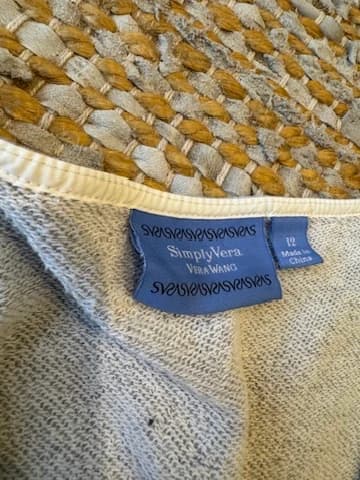 SimplyVera Vera Wang Grey Sleeveless Top Size 12 — photo 6 of 7