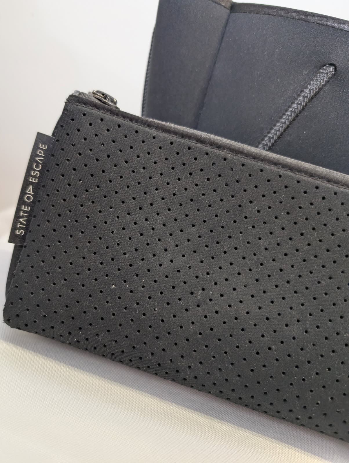 State of Escape Escape Carryall Tote Bag - Black — photo 4 of 7