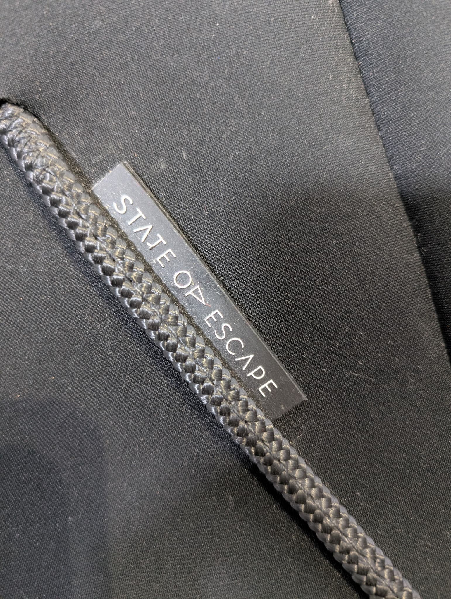 State of Escape Escape Carryall Tote Bag Black — photo 2 of 5