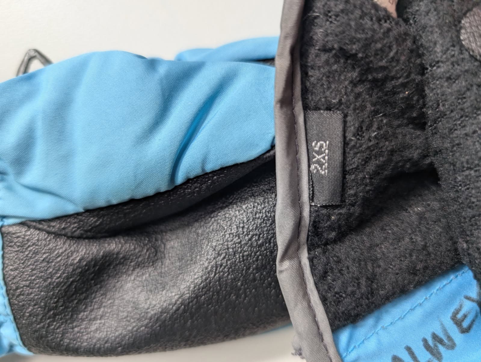 Stonz Toddler Mittens Blue and Grey Snow Ski Mitts Size 2 — photo 2 of 6